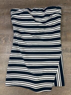 ZARA Trafaluc Strapless Striped Romper | Size M | Navy & White | Flowy Shorts